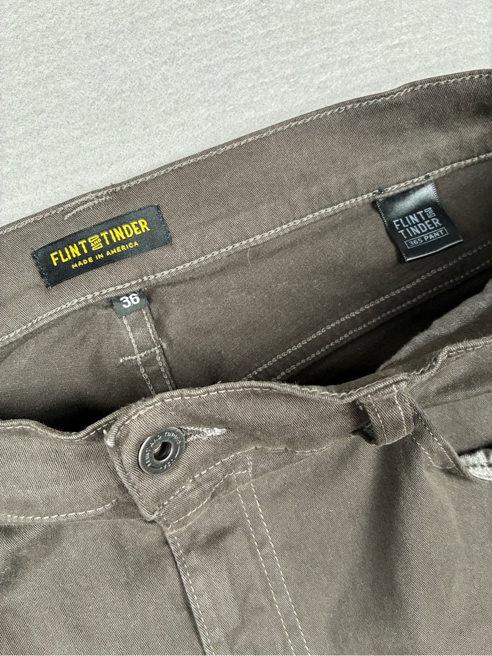 Flint and Tinder 365 Pant Made In America Mens 36 Slim Straight Jeans in Brown